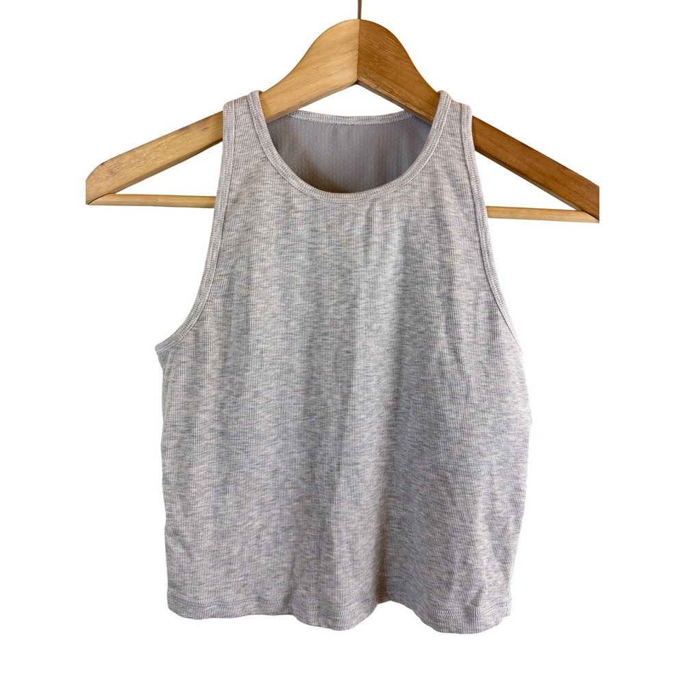 Vuori Women's Pose Plyo Tank Size Medium Grey Ribbed Built in Shelf Br